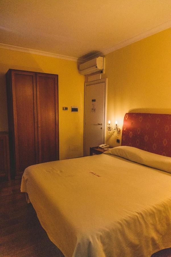 Canella Hotel Рим Экстерьер фото